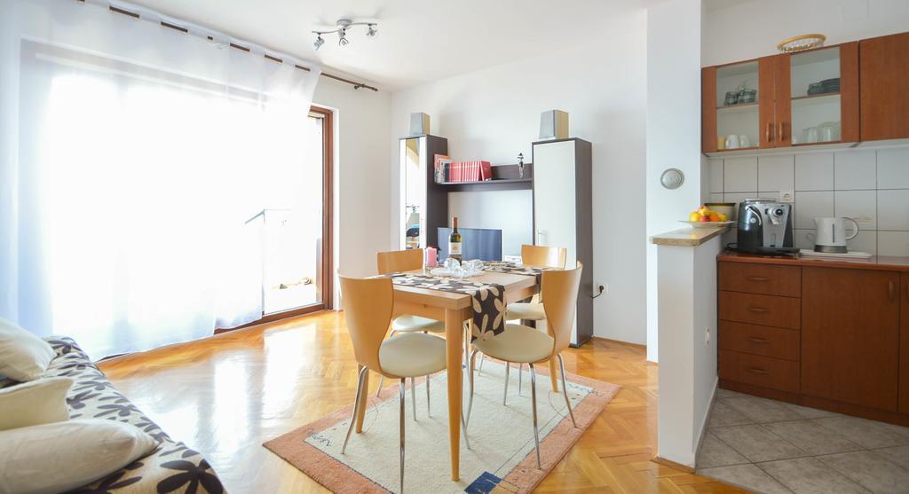 Apartment Natasa Novi Vinodolski Bilik gambar